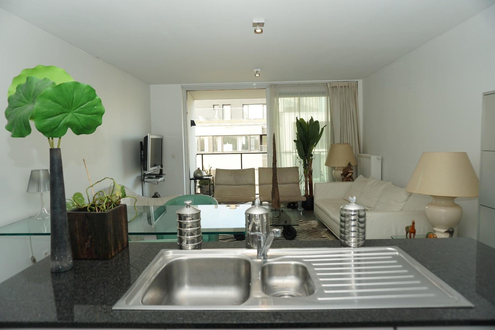 Recent appartement met ruim terras in centrum Oostende 