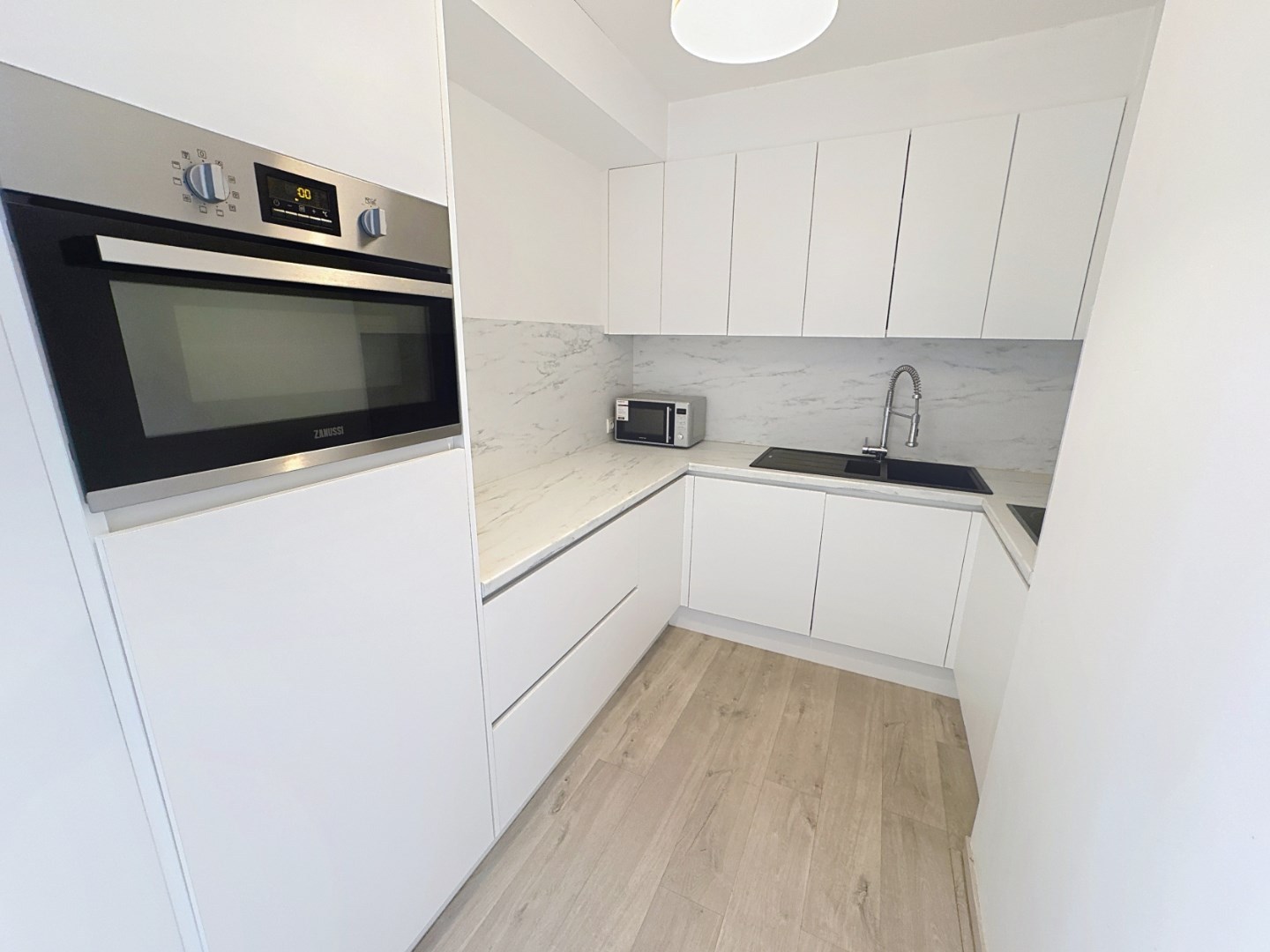 Ruim en lichtrijk appartement met 3 slaapkamers 