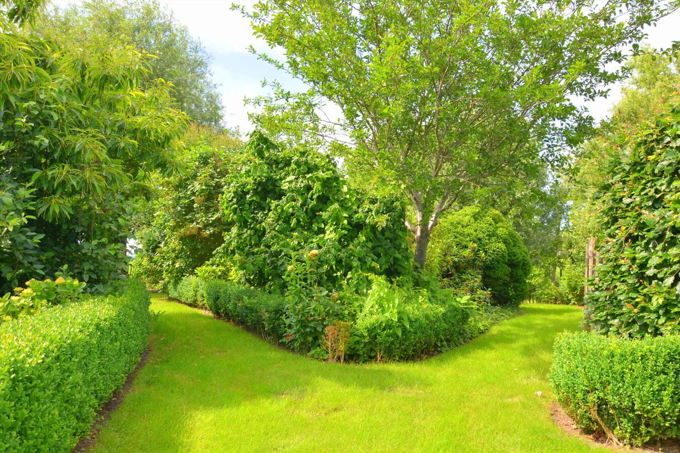 Prachtige recente villa te Aartrijke 