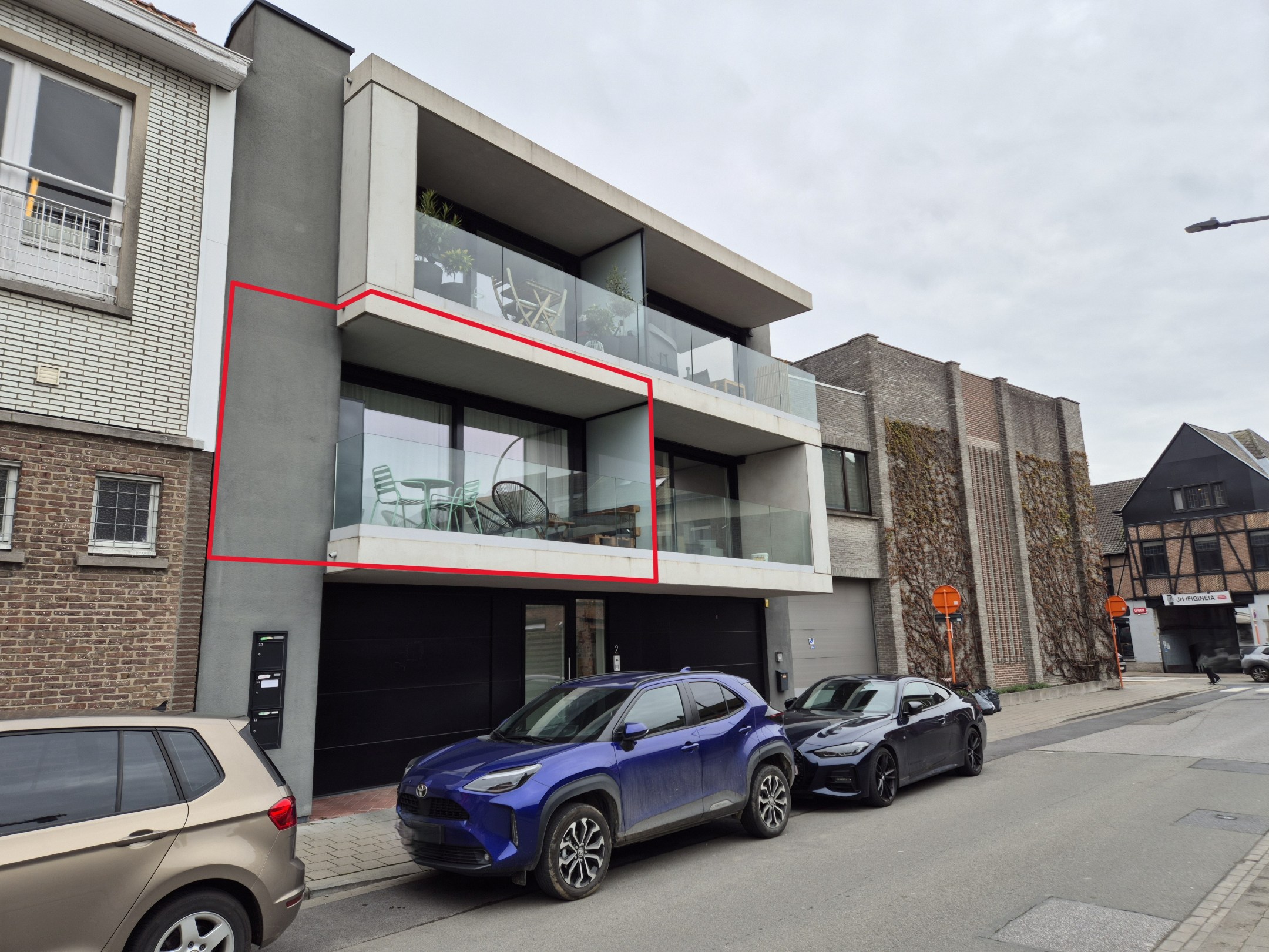 Appartement met 1 slaapkamer en terras. 