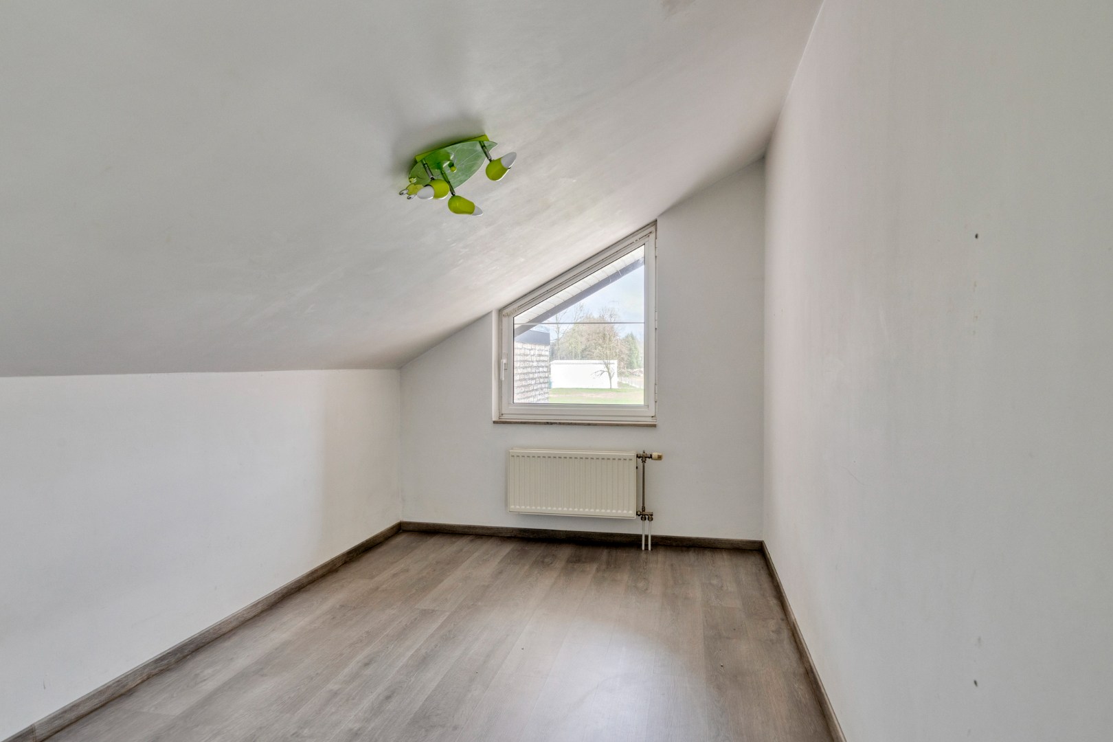 Uitzonderlijke villa met 4 slpk. nabij Geel-Centrum 