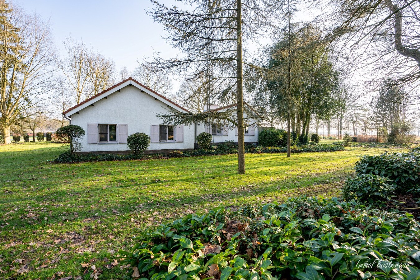 Idyllische woning midden in het groen op 7.085 m2 te Turnhout 