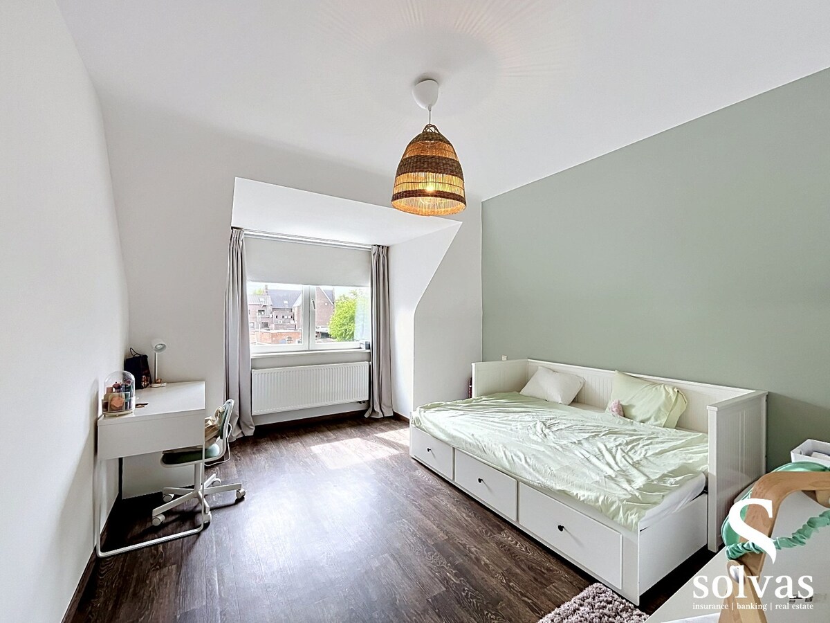 Recent twee slaapkamer appartement op toplocatie te Evergem! 
