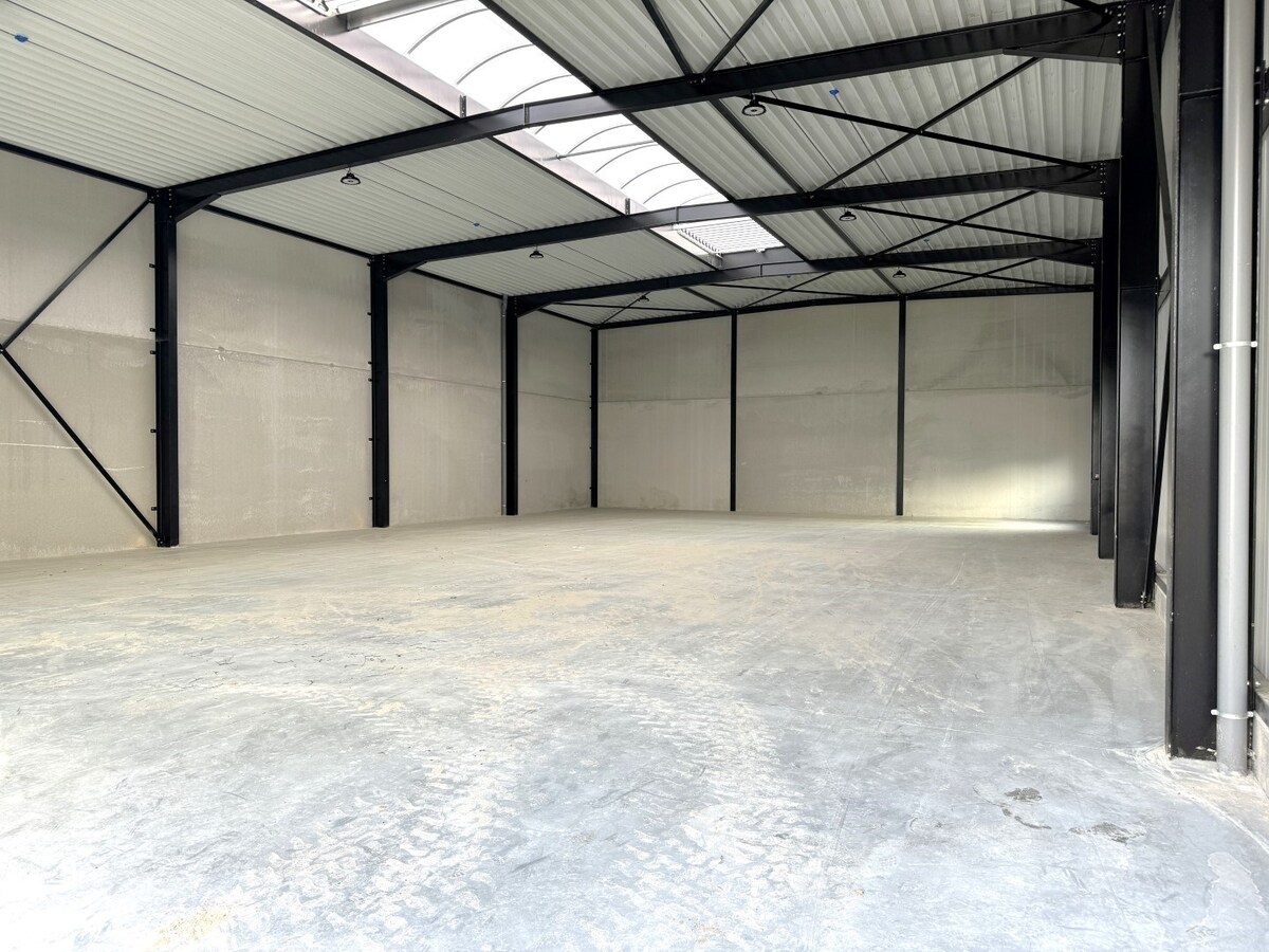 Hangar (Loods) te huur in Weelde