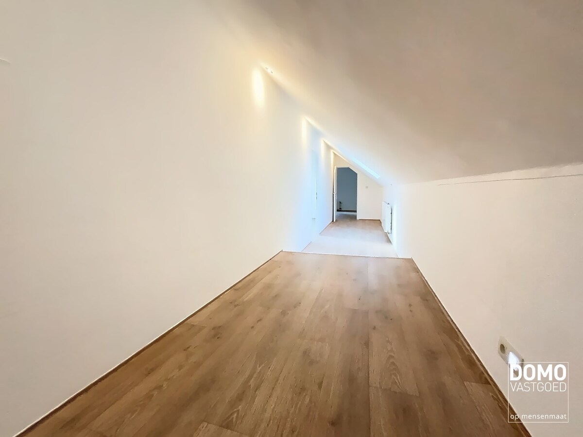 LANDELIJKE WONING MET 3 SLAAPKAMERS EN TUIN IN LUMMEN 