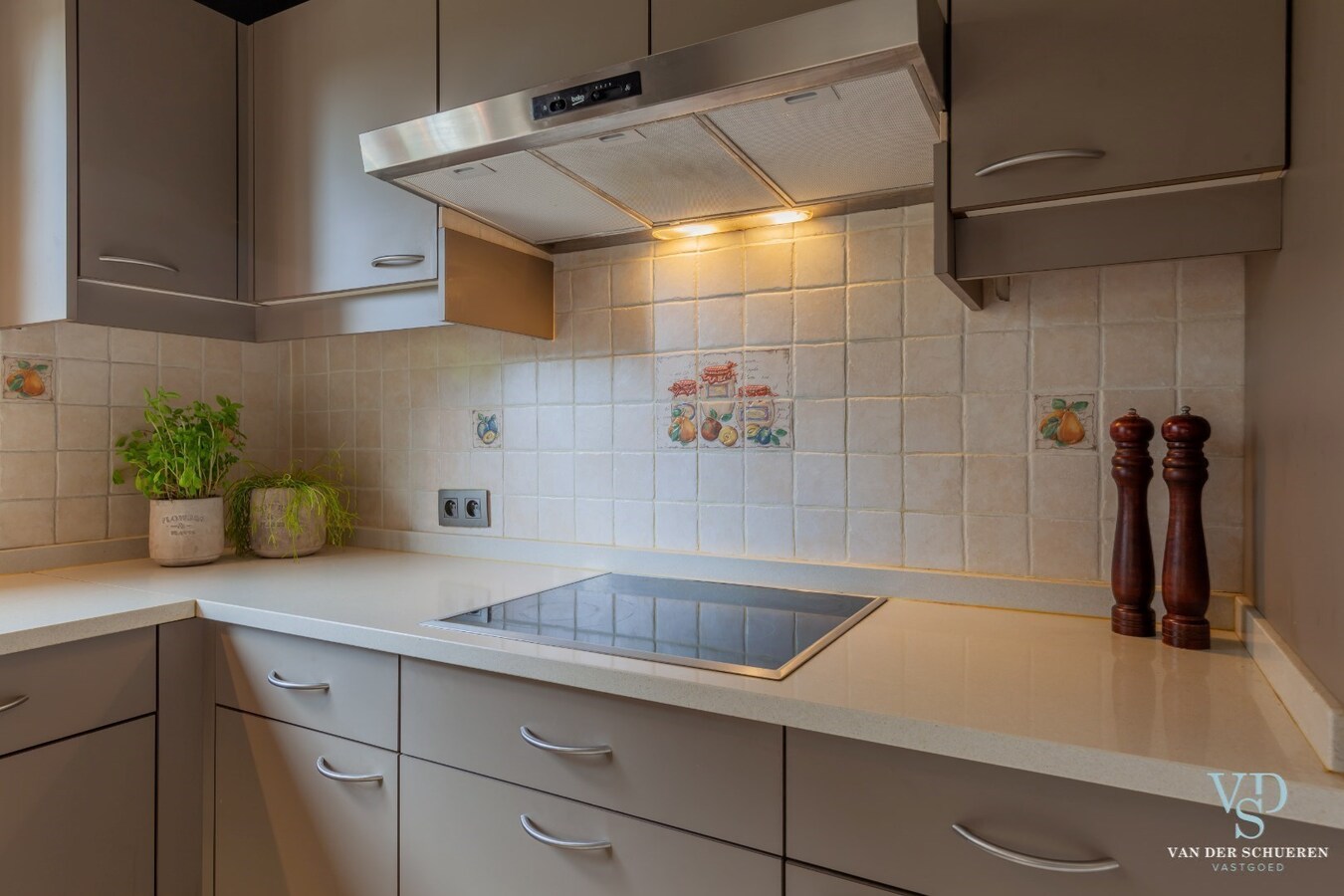 Landelijk wonen  (op gelijkvloers). 