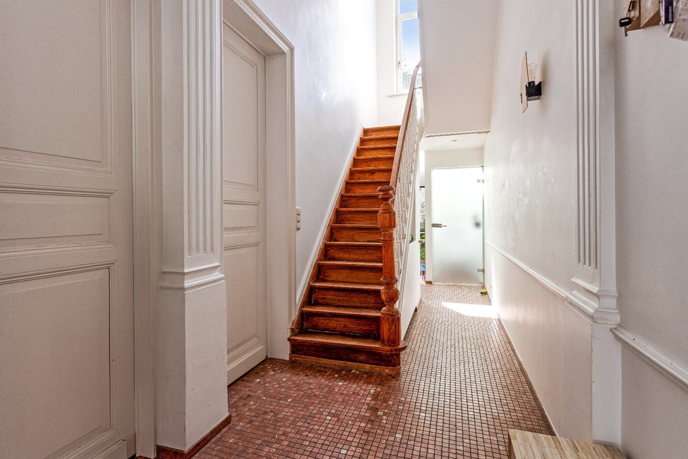 Gerenoveerd herenhuis met 5 slpk in het hart van Oudenaarde 