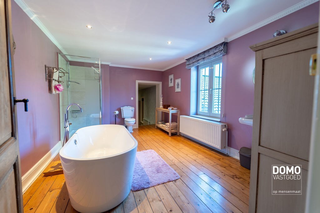 Ruime gerenoveerde woning met voldoende ruimte en tal van mogelijkheden 