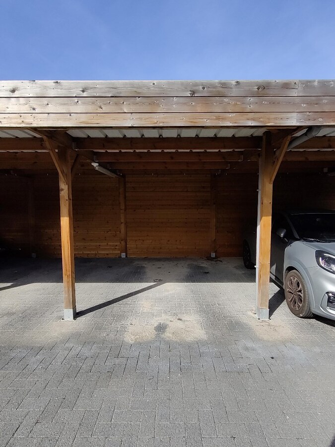 Verhuurd carport - Geel