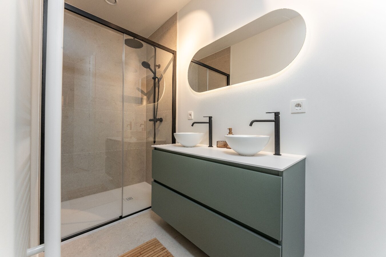 Exclusieve nieuwbouwwoning in autovrije verkaveling nabij het centrum van Knokke-Heist 