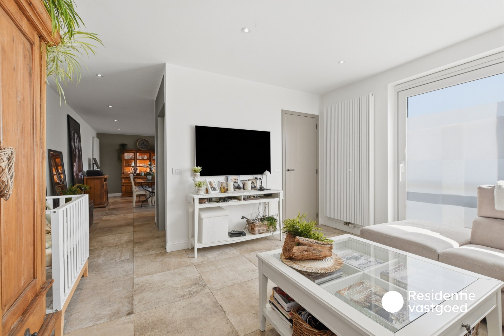 Ruime instapklare woning op topligging 