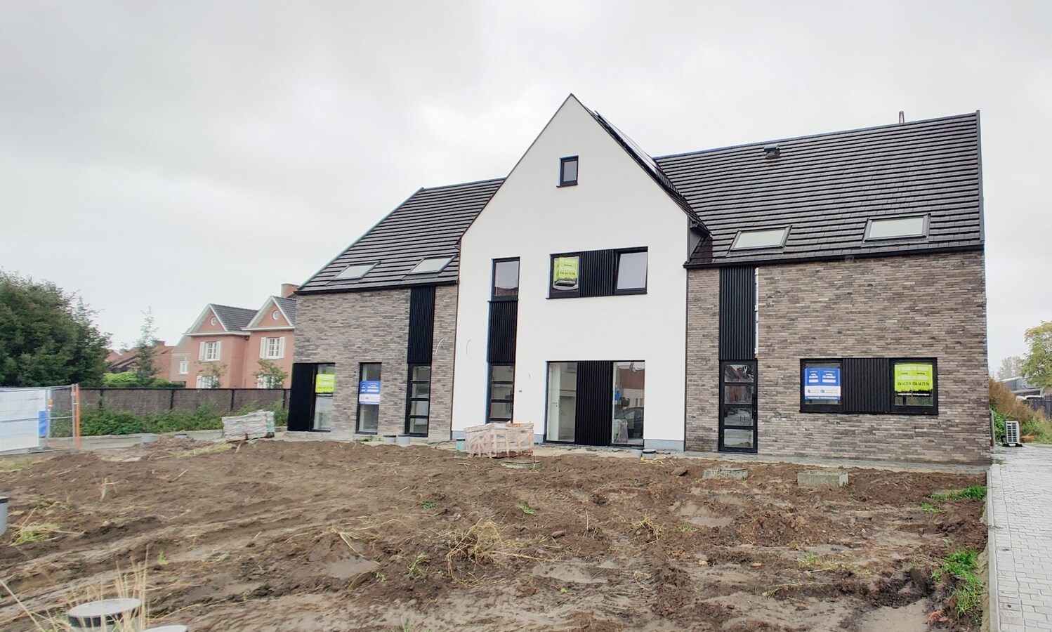 3 nieuwbouwwoningen met 3 slaapkamers en tuin 