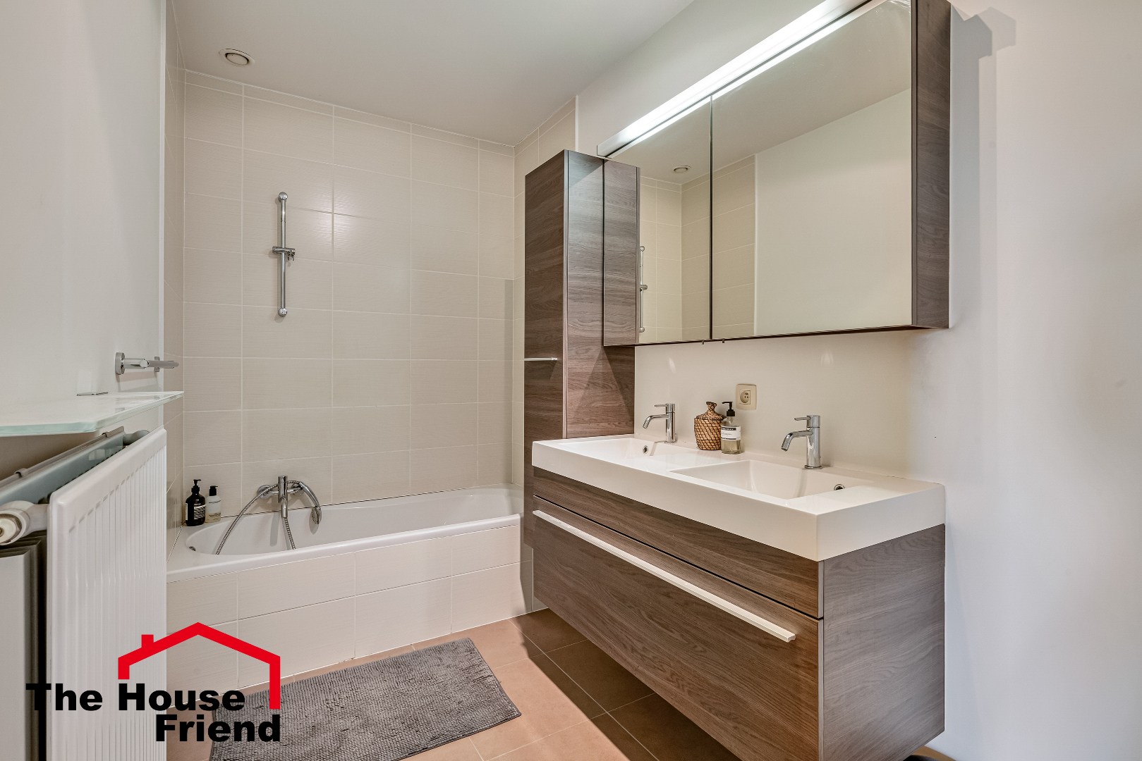 Zeer ruim penthouse met groot terras 