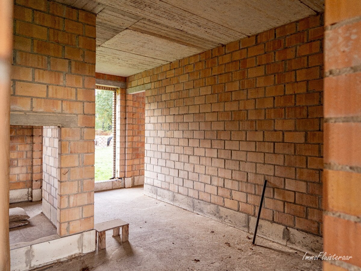 Prachtige ruwbouwvilla op topligging 