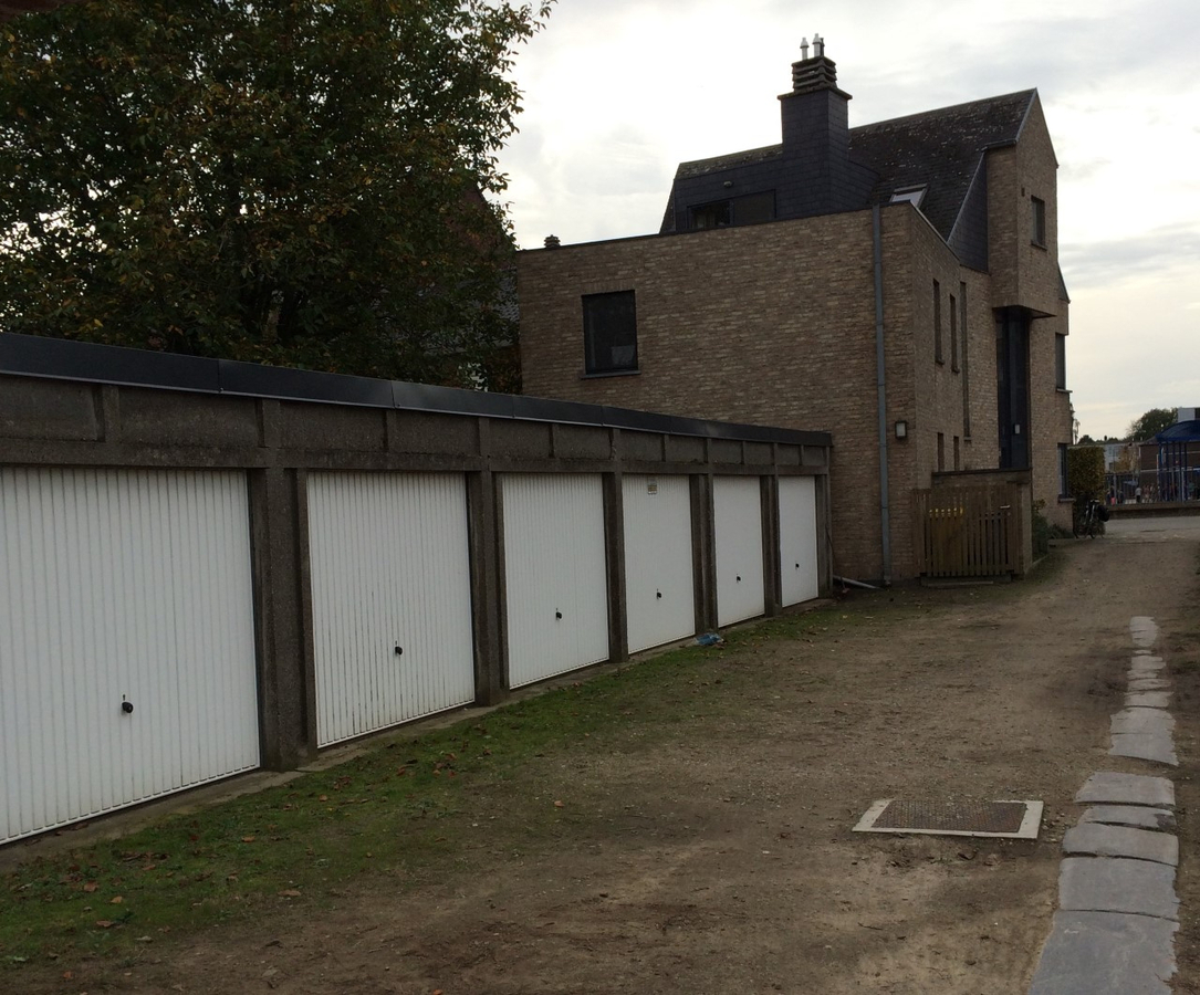 Verhuurd garage - Geel