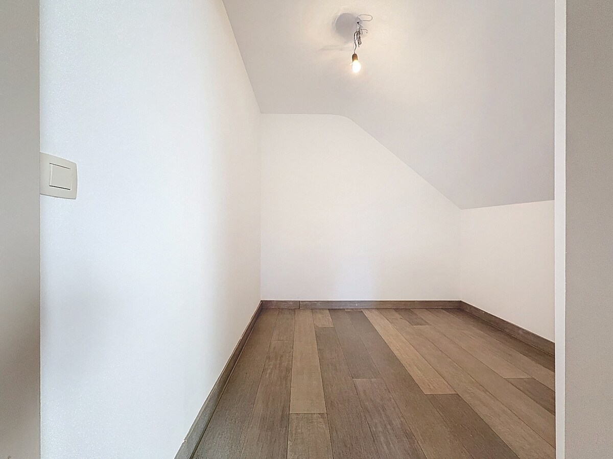 Hedendaagse en energiezuinige HOB in landelijke omgeving 