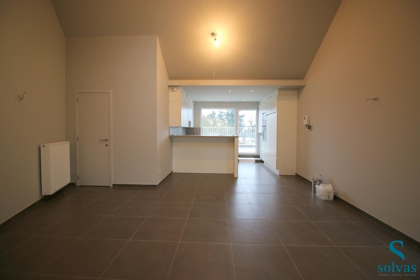 Appartement met 2 garageboxen 