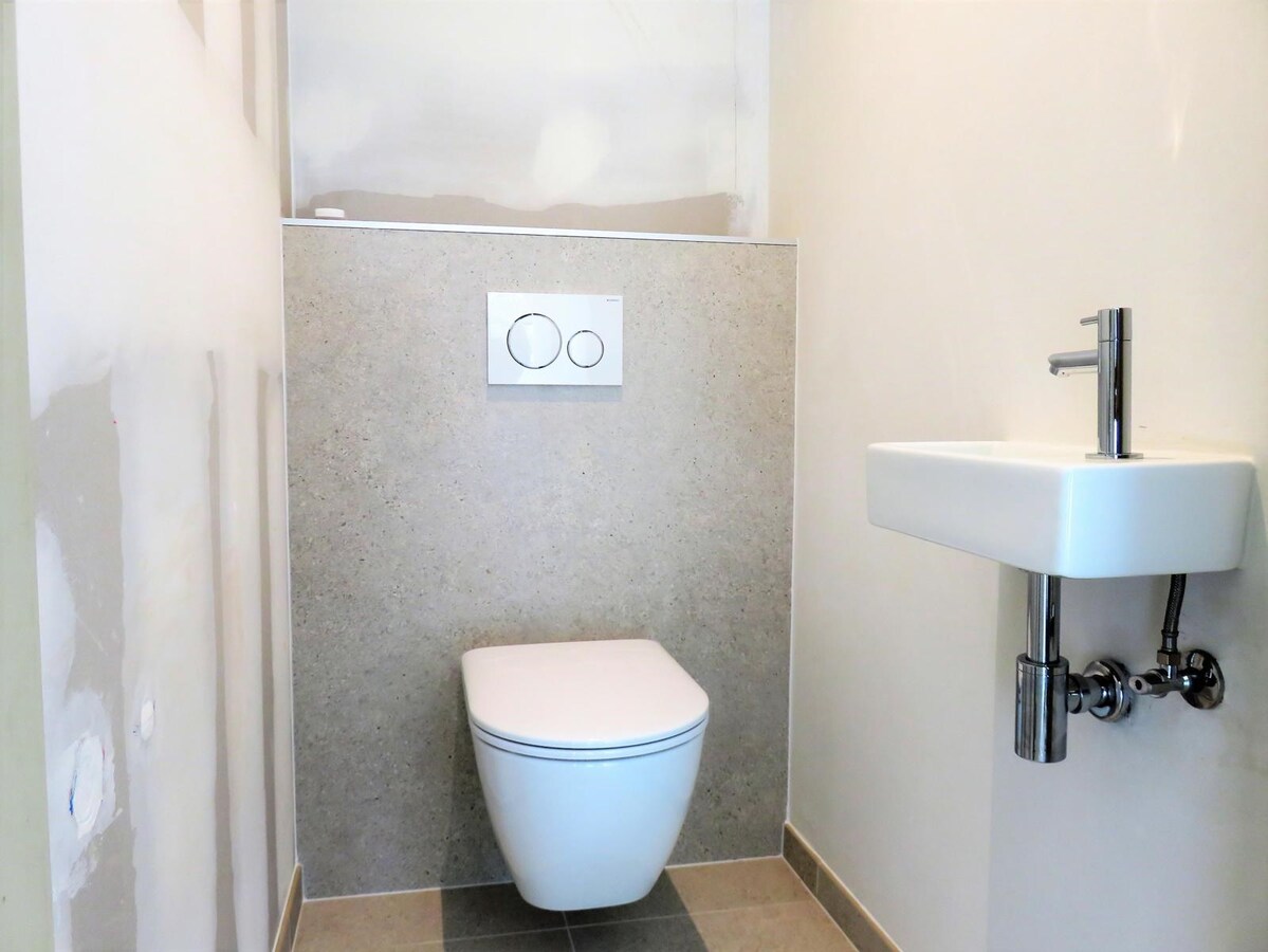 Gerenoveerd handelspand in centrum Bolderberg. 