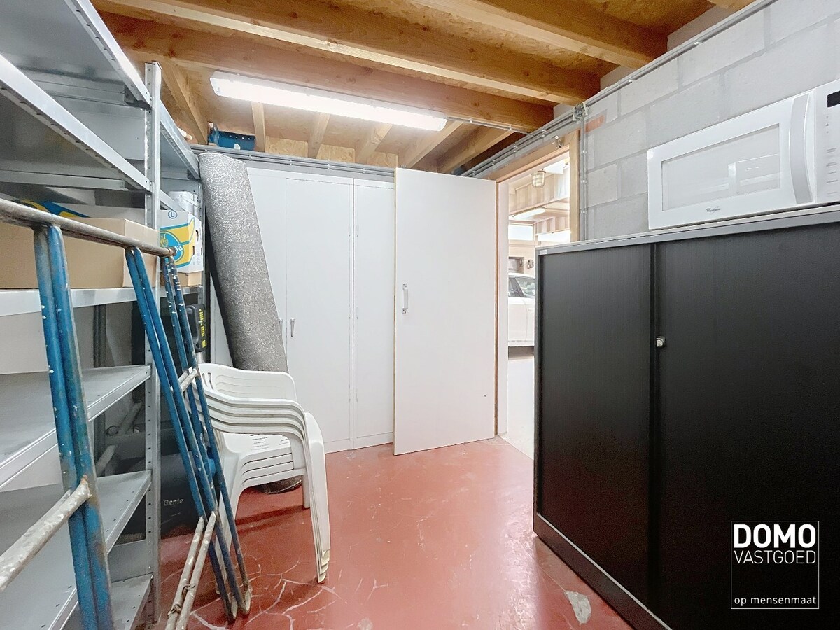 Multifunctionele ruimte rustig gelegen te Kuringen - 210m² 