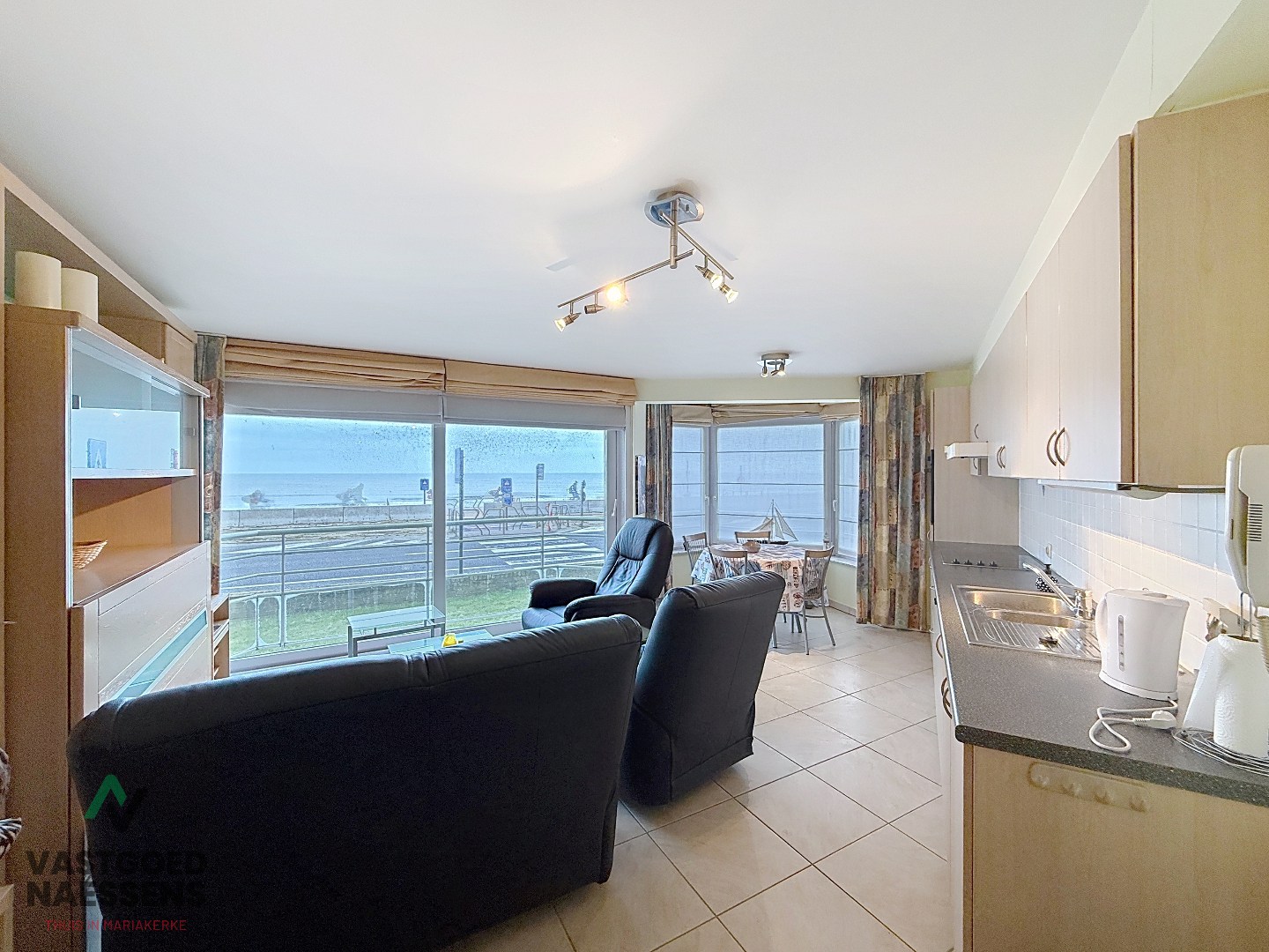 INSTAPKLAAR 1 SLPK APP MET ZICHT OP ZEE 