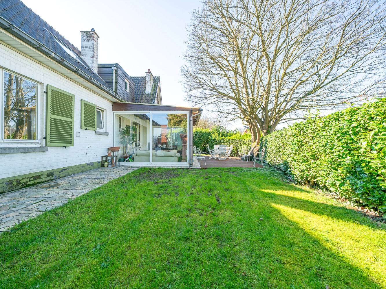 Statige villa in het centrum van Dilbeek 