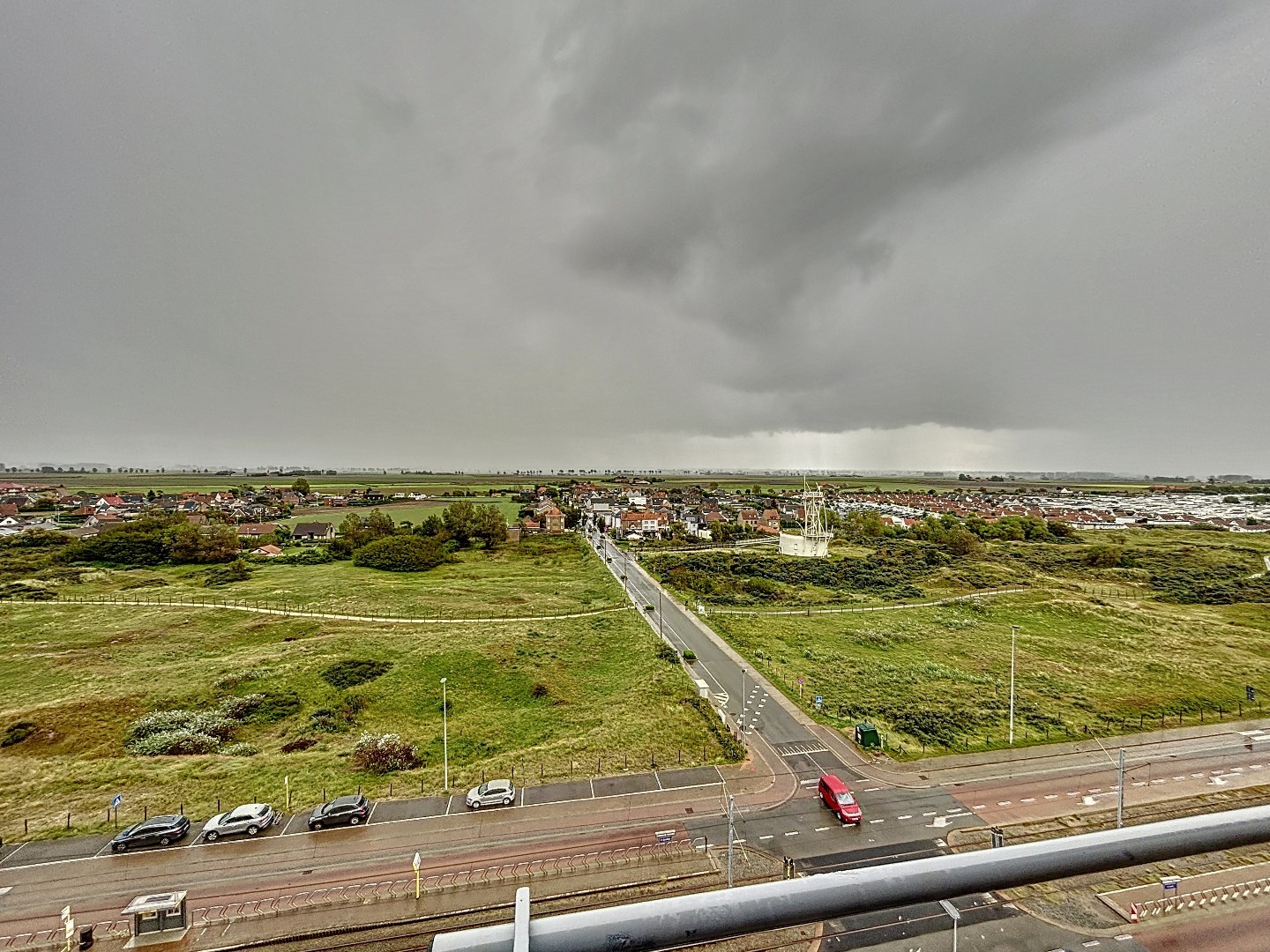 STUDIO RÉNOVÉ AVEC VUE PANORAMIQUE 