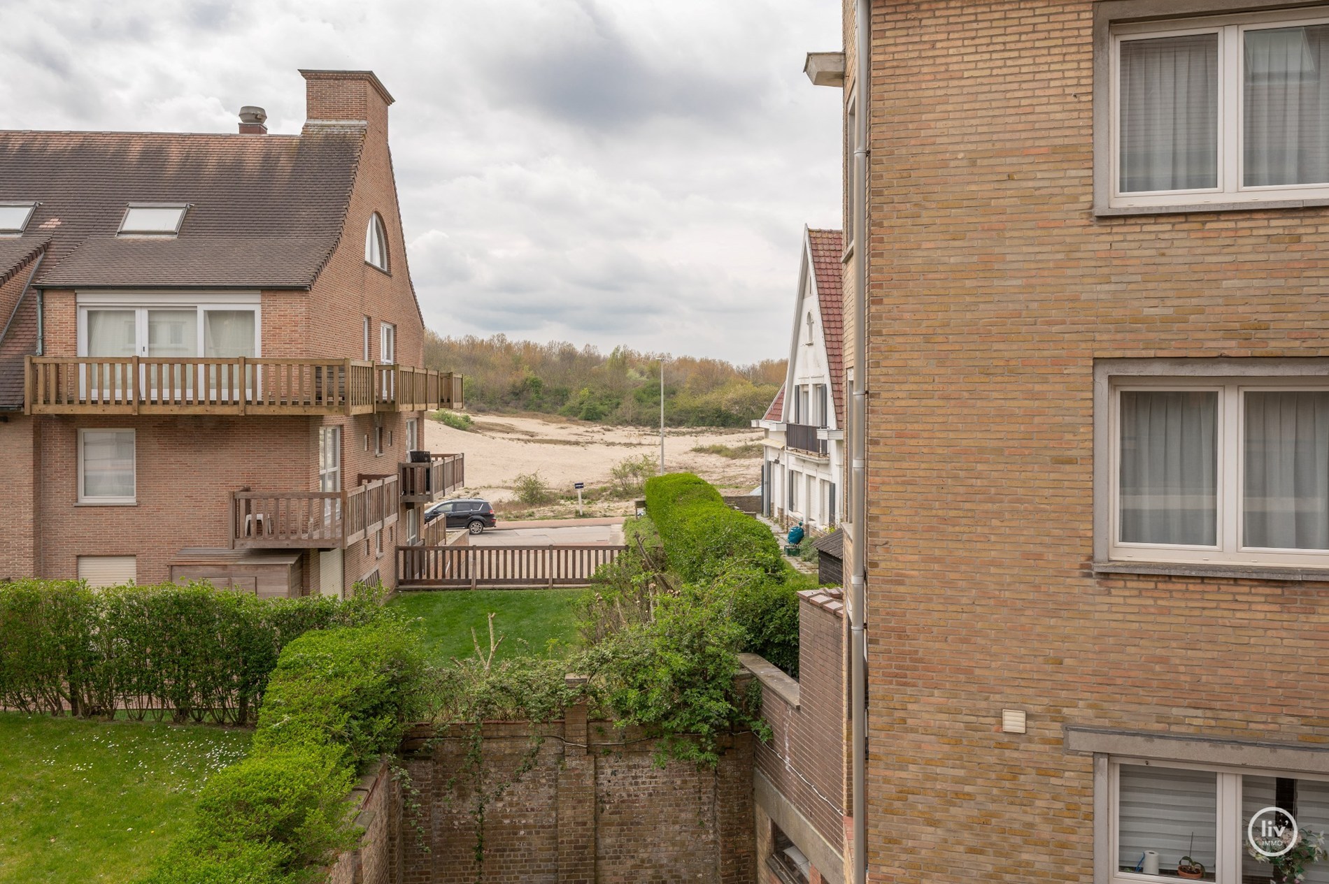 Appartement élégamment rénové avec 3 chambres dans un emplacement de premier choix à Duinbergen - à seulement 100 mètres de la digue! 