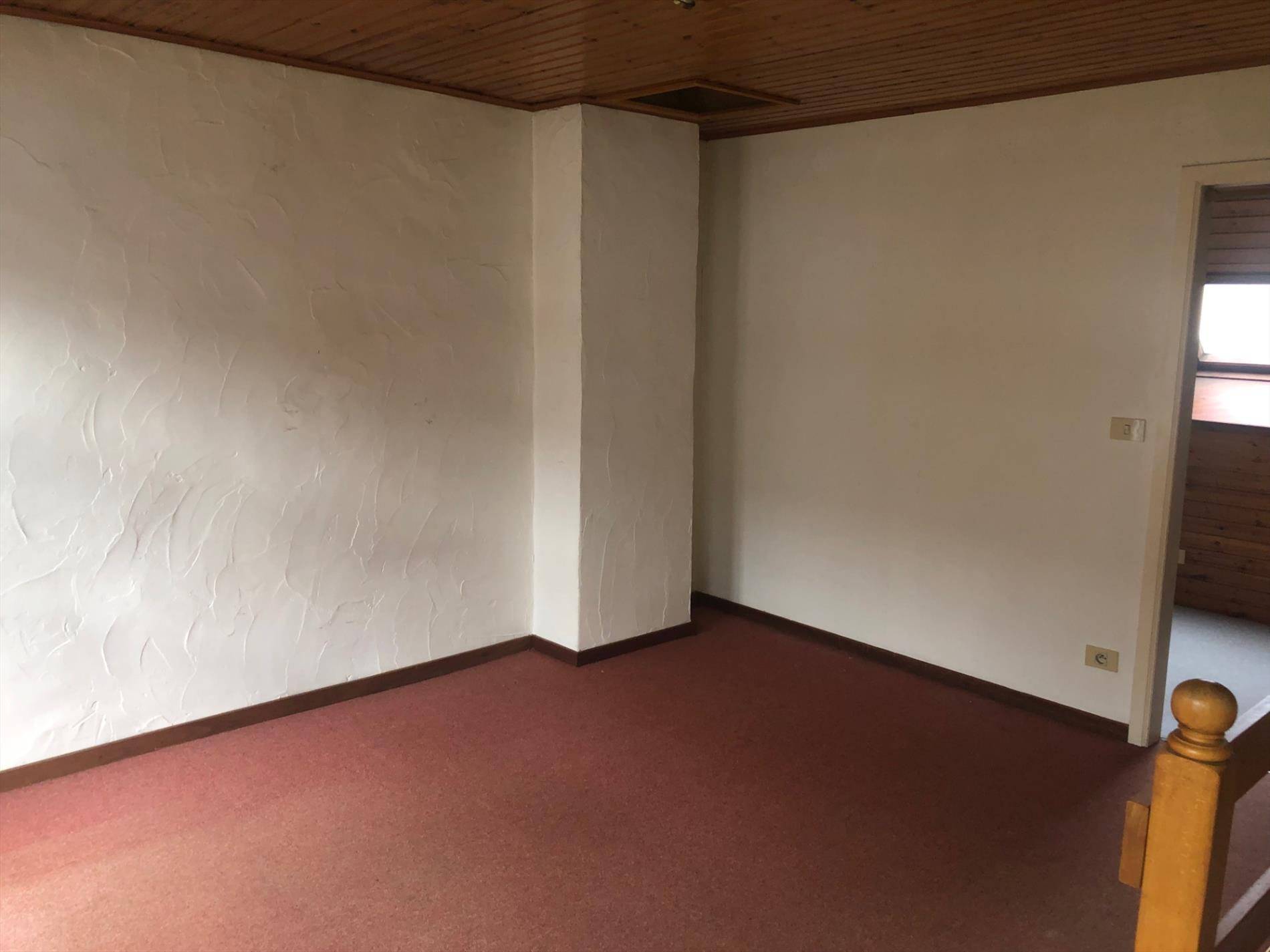 Gezellige rijwoning met 1 slpk en koertje 