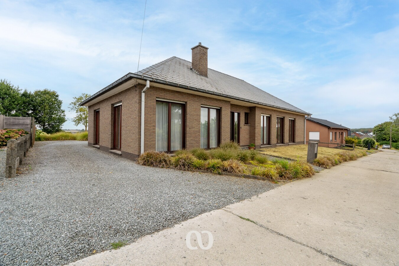 Uniek gelegen gelijkvloerse woning met prachtig zicht 