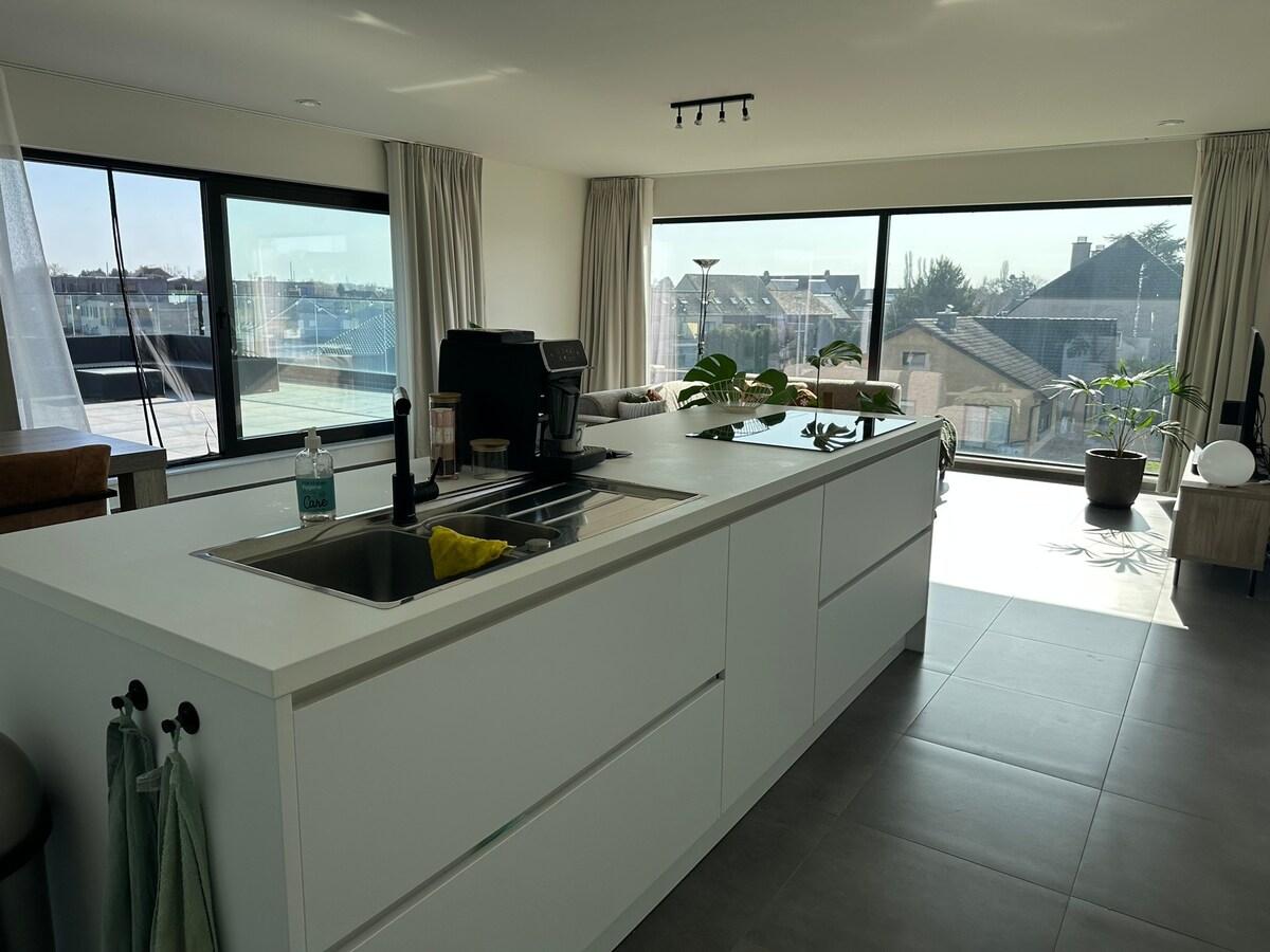Schitterend  appartement met groot zonneterras 