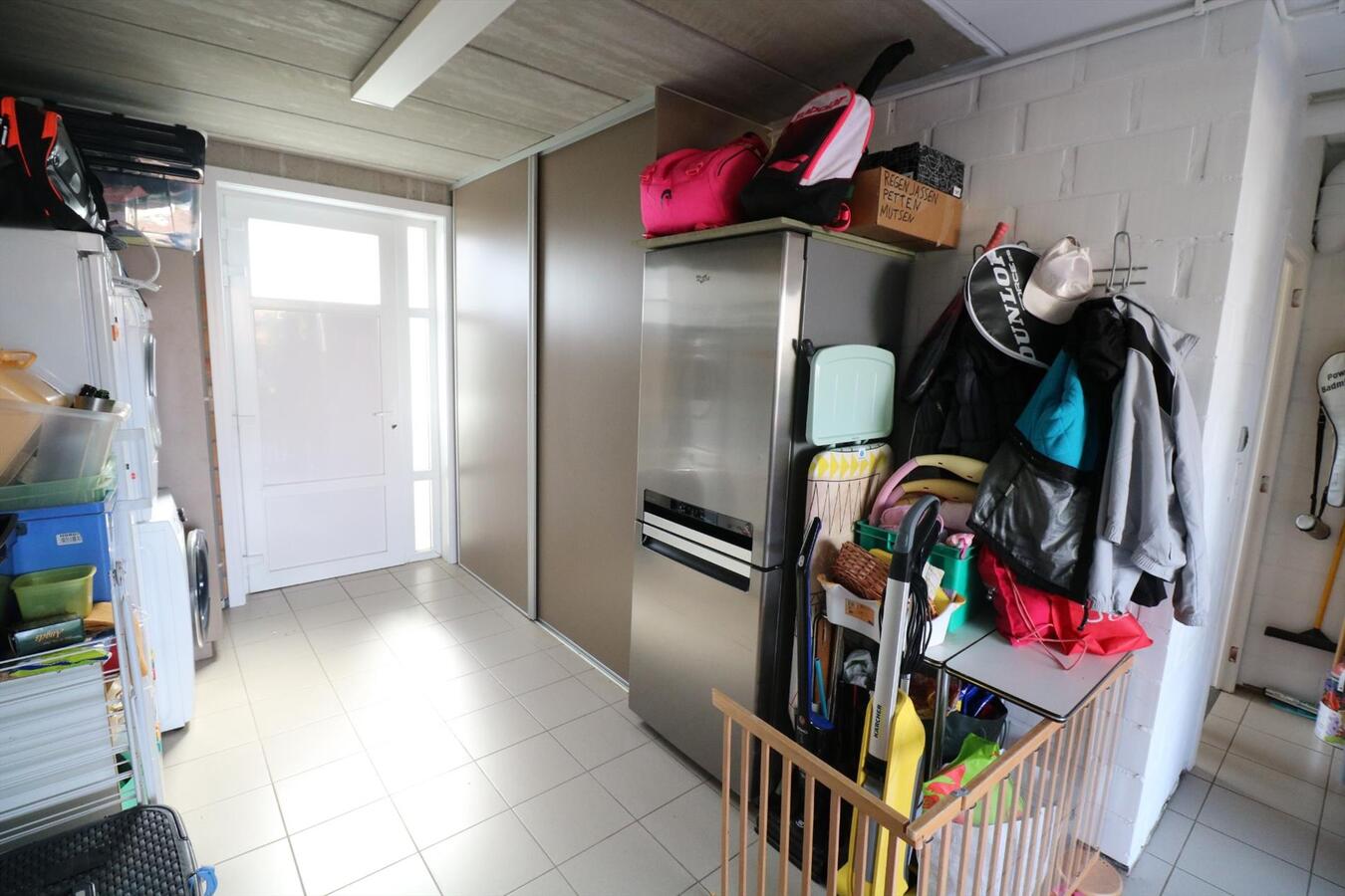 Halfopen gezinswoning met 4 slaapkamers  te Koekelare 