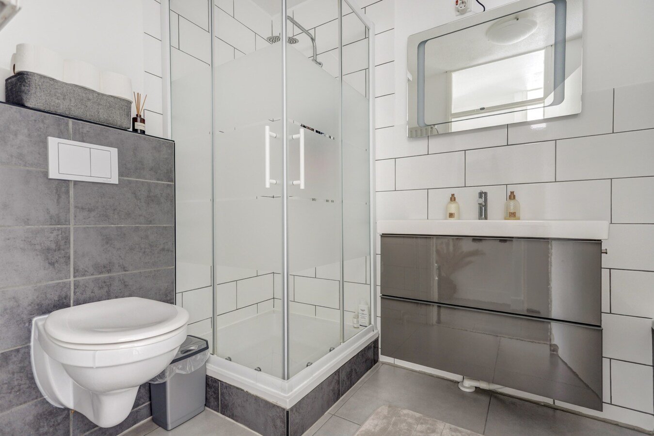 Instapklaar 3-kamer appartement. 