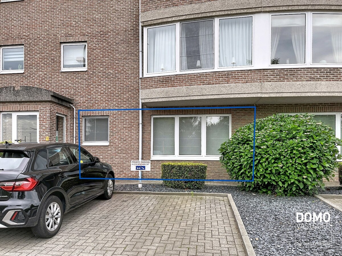 RUIM APPARTEMENT MET 3 SLAAPKAMERS EN TERRAS TE HASSELT 