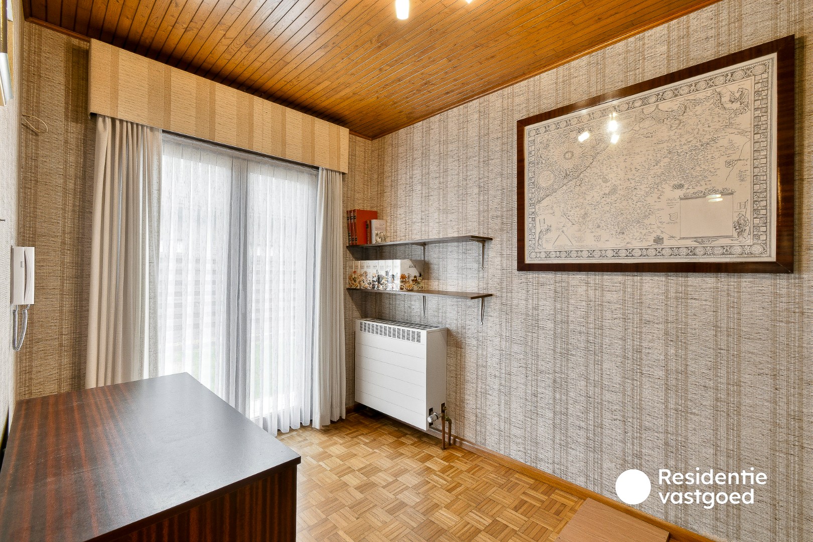 Alleenstaande bungalow met 4 slaapkamers en ruime tuin 