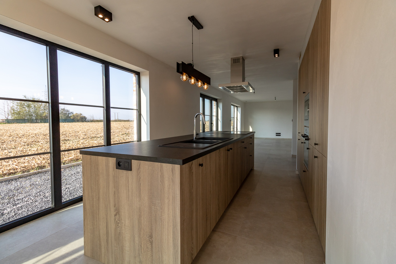 Rustig gelegen alleenstaande nieuwbouwwoning te Koekelare 