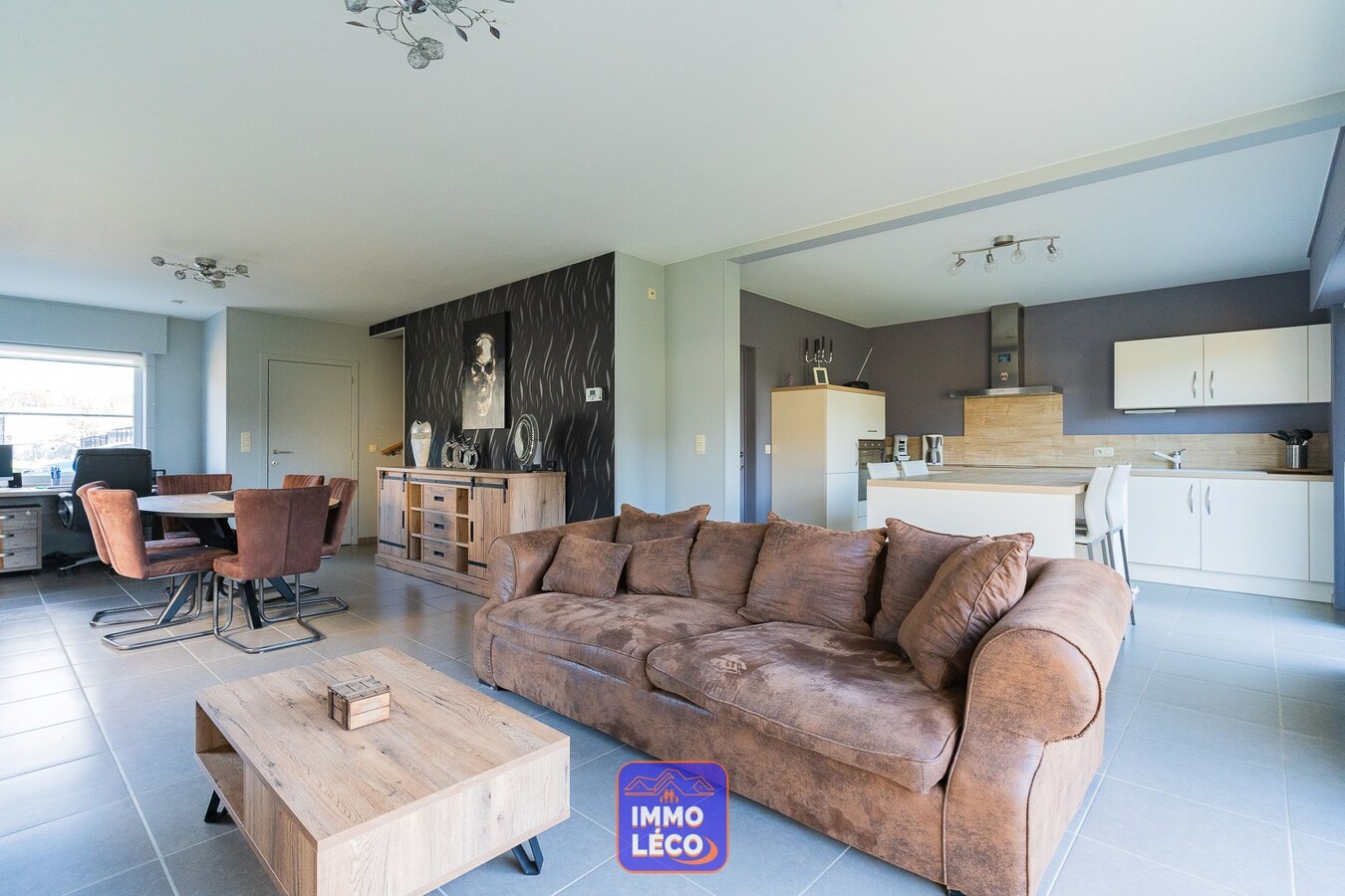 3 façades dans un clos résidentiel prisé, COUP DE COEUR ! 