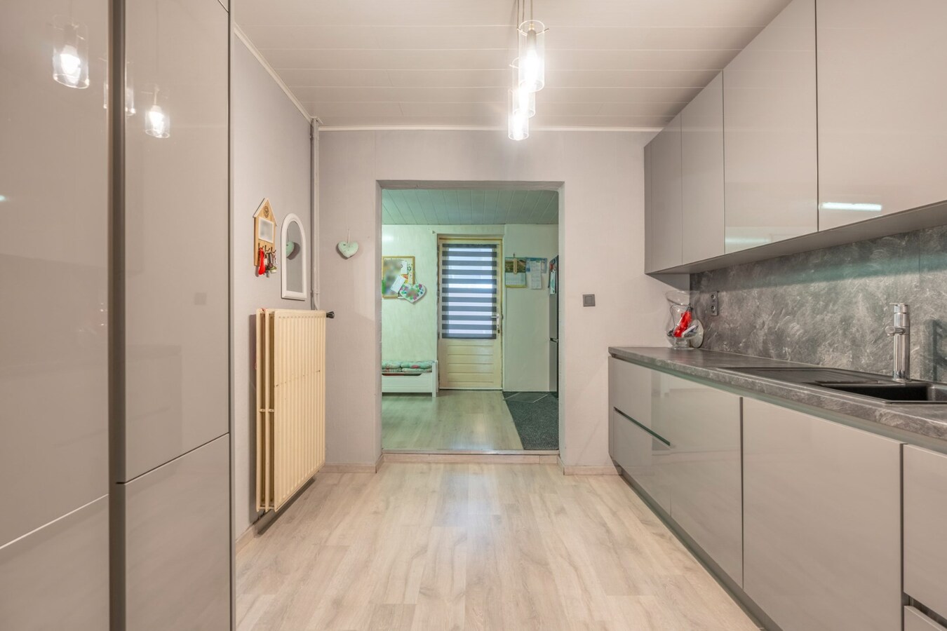 Ruime rustig gelegen woning met 3 slaapkamers. 