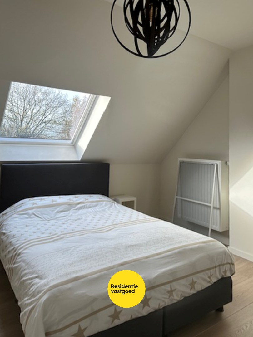 Open bebouwing met 3 slaapkamers en garage in Oudenburg 