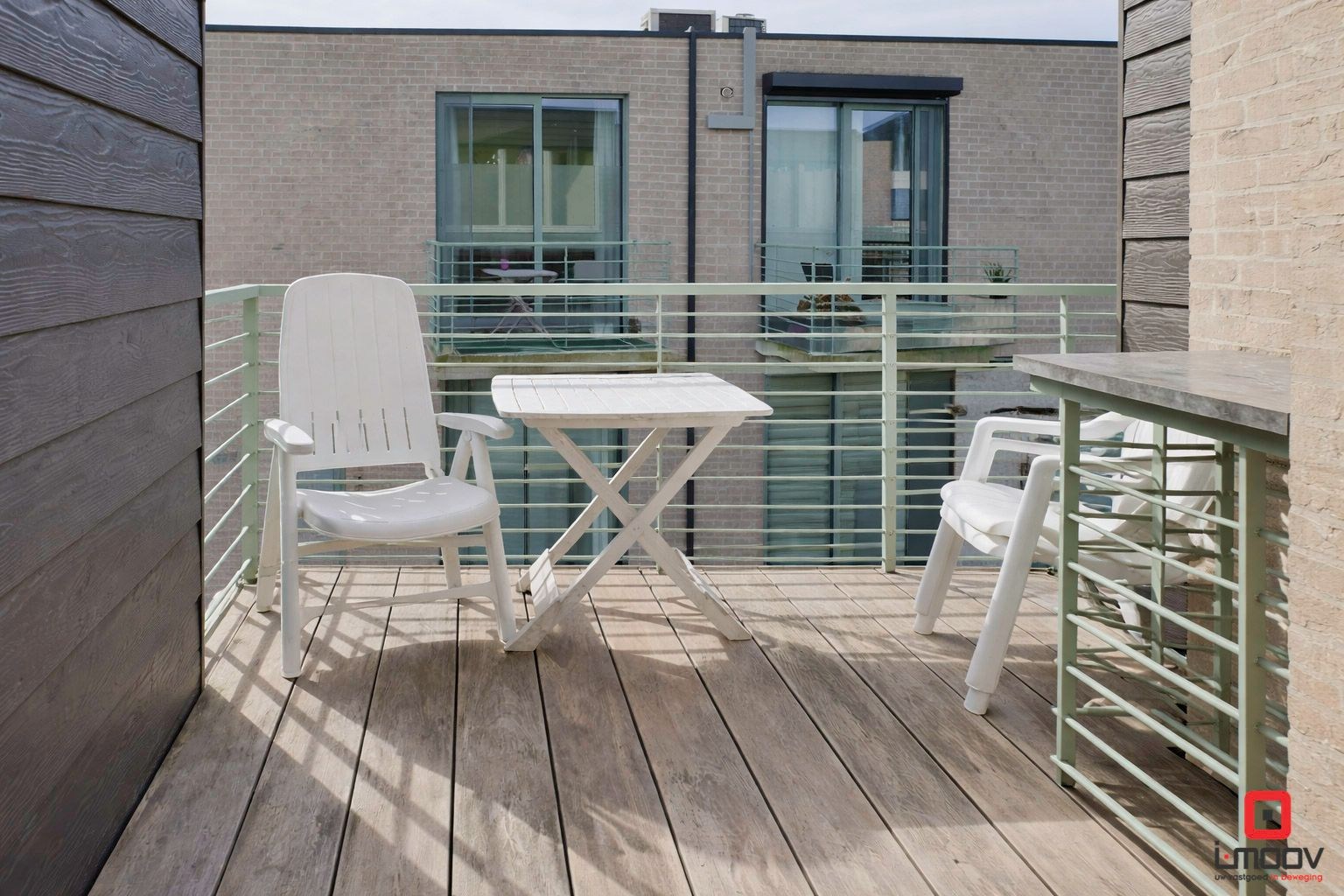 Charmant tweeslaapkamer appartement met terras in rustig woonerf – interessante investering 