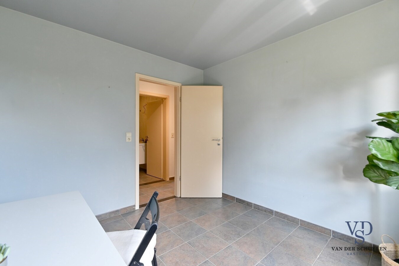 Bungalowwoning met afzonderlijke garage 