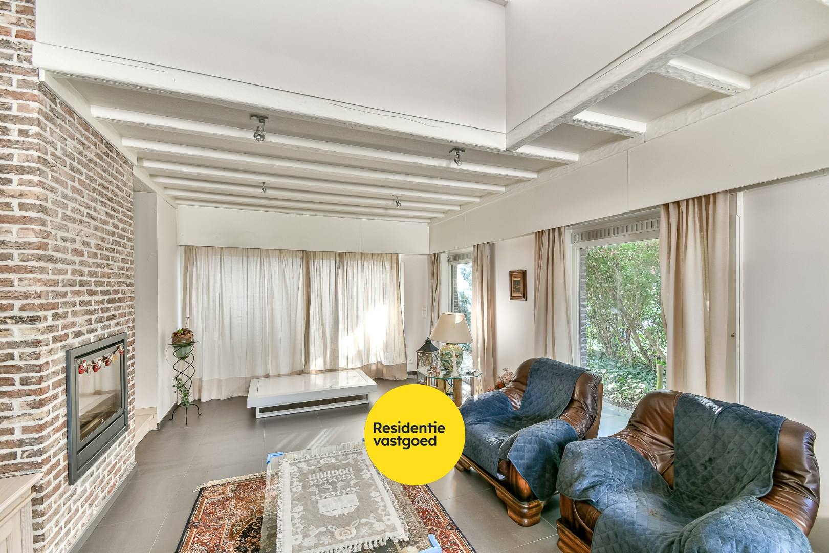 Rustig gelegen open bebouwing met grote tuin en veel ruimte 