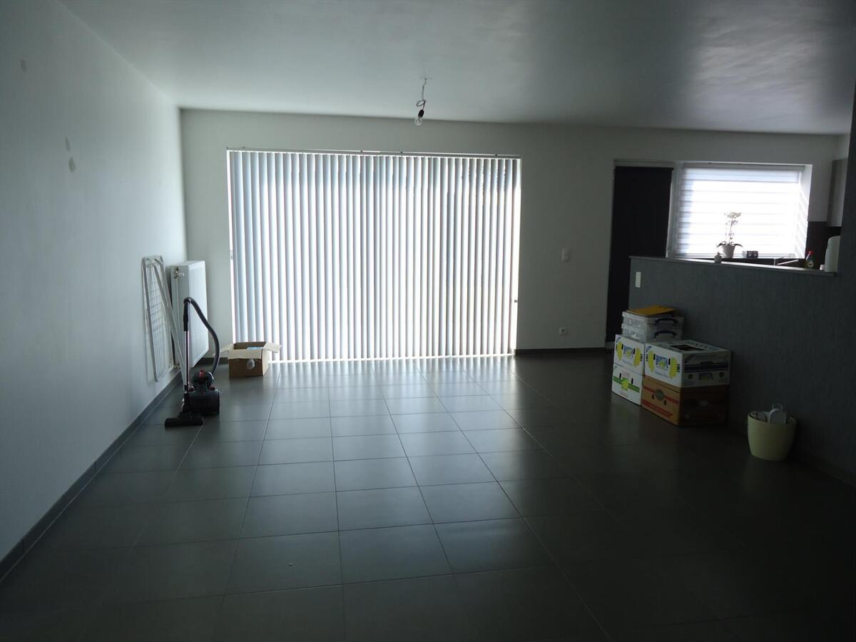 Ruime nieuwbouwwoning met zongerichte tuin en 3 slaapkamers 