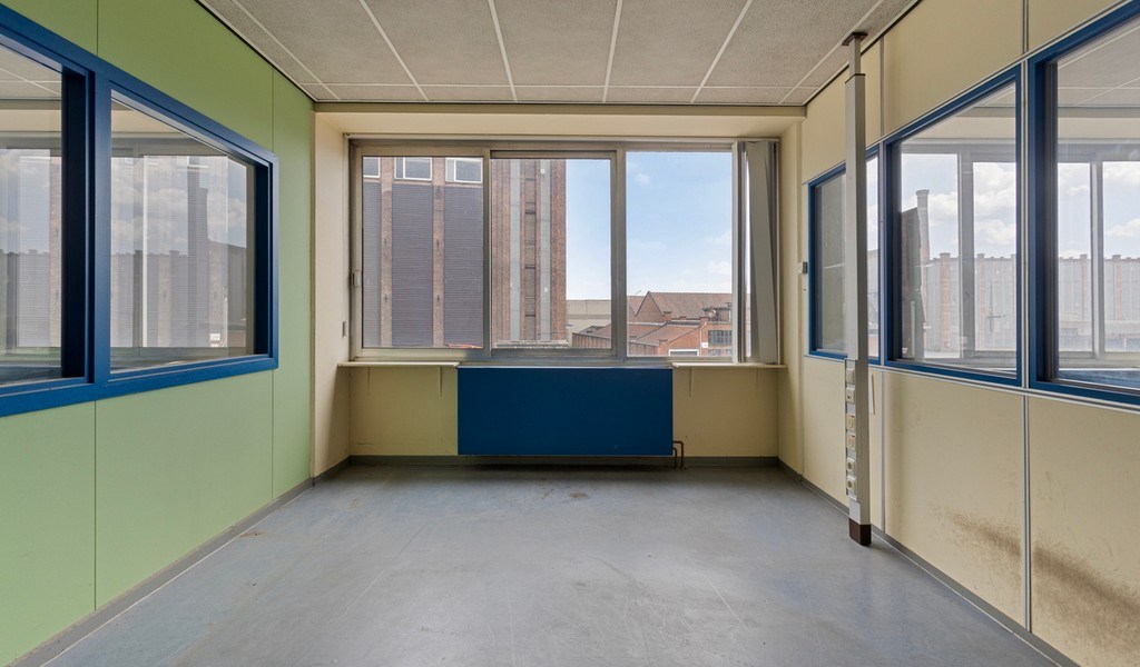 Logistiek bedrijfspand te huur op Vynckier site Gent