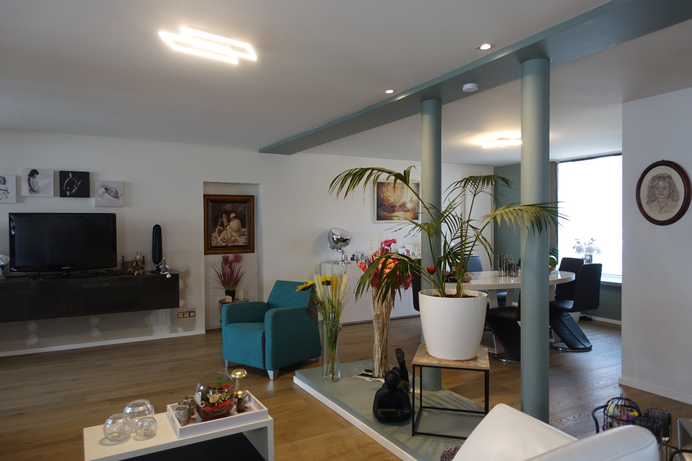 Ruime moderne woning aan het centrum van Aartrijke 