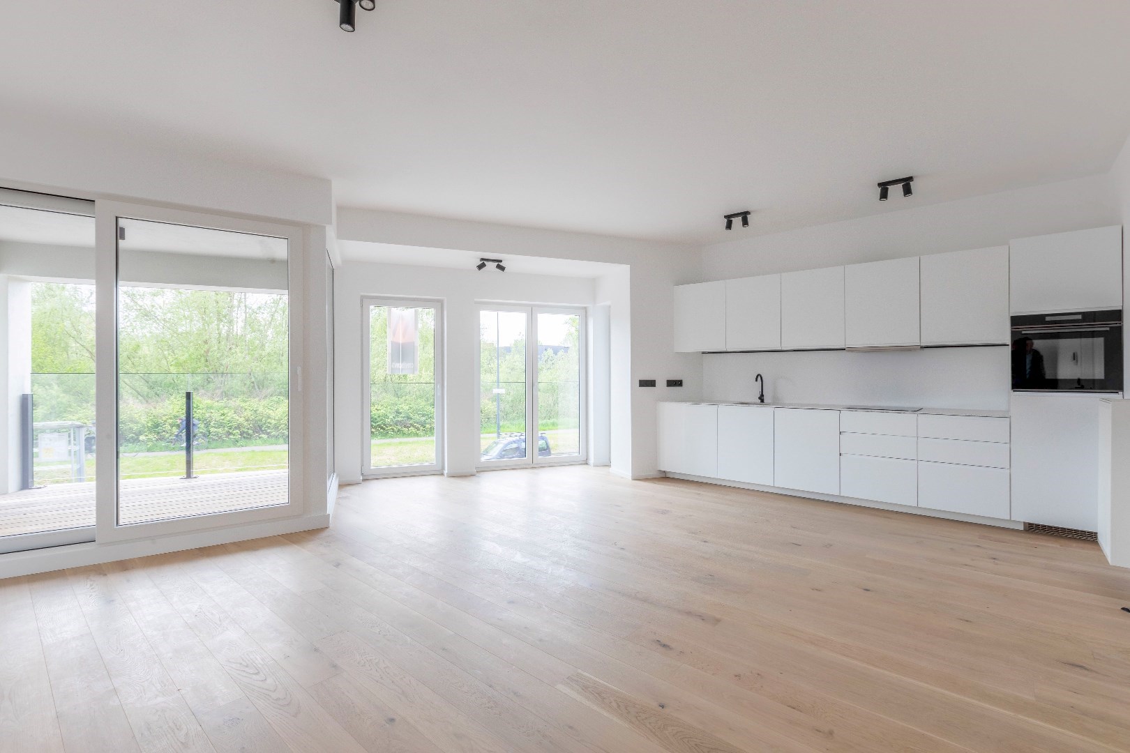 Prachtig gerenoveerd 3 slaapkamer appartement nabij Gent centrum 