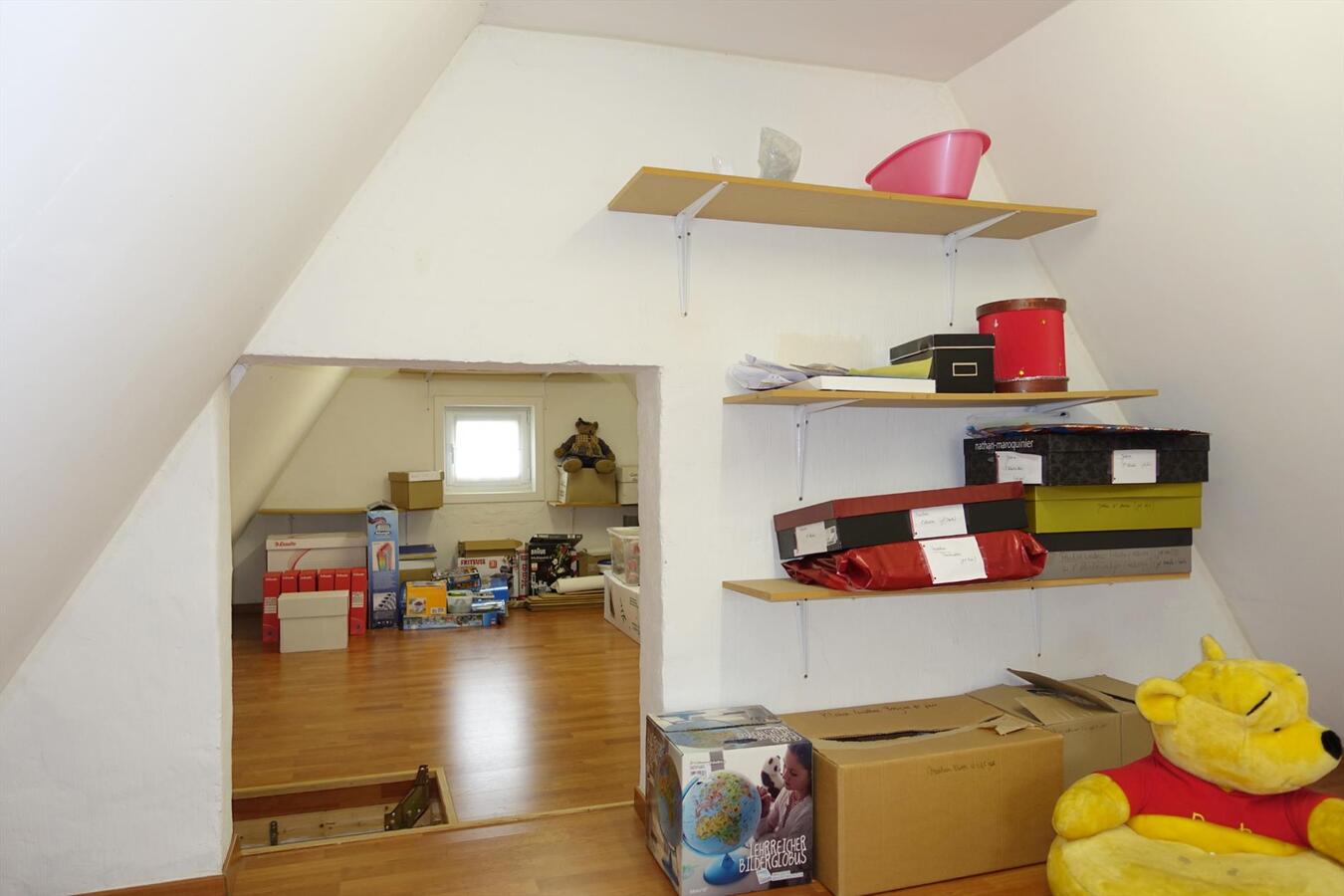 Prachtig ruime gerenoveerde woning 