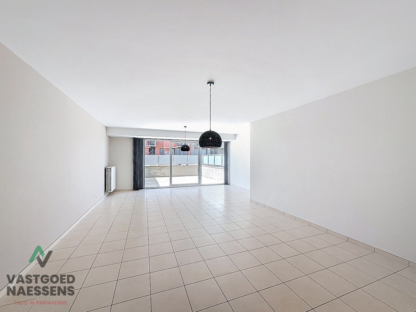 1 SLPK APP MET 2 TERRASSEN VLAKBIJ ZEEDIJK 