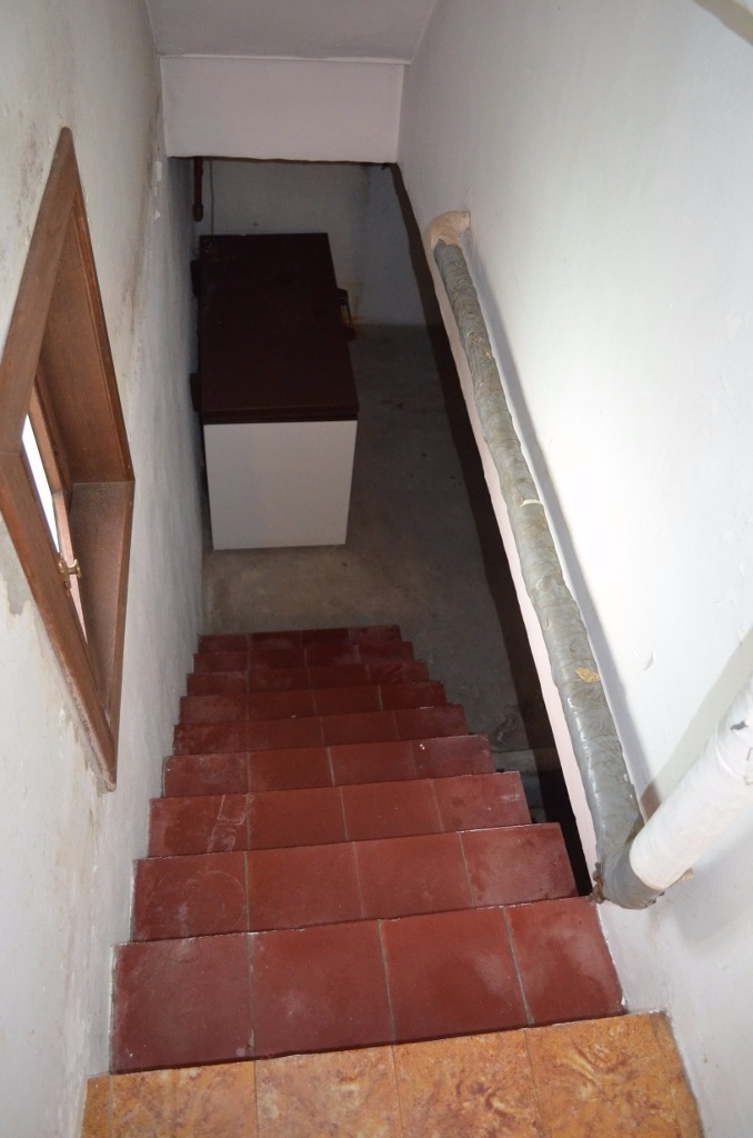 Te renoveren villa op mooi perceel goed gelegen nabij centrum Maldegem 