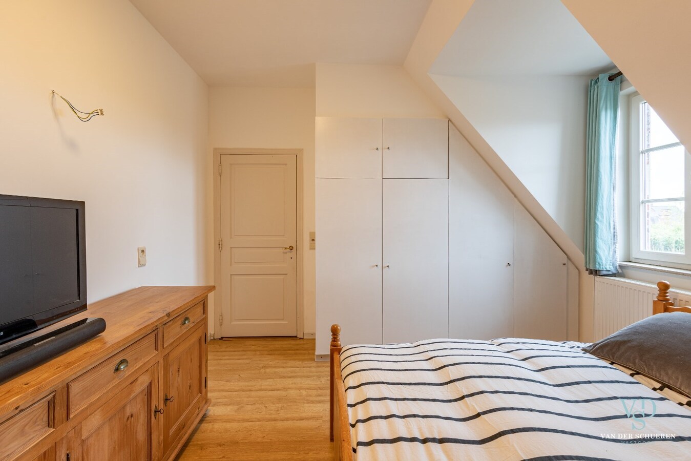 Ruim en stijlvol wonen in hartje Gavere. 