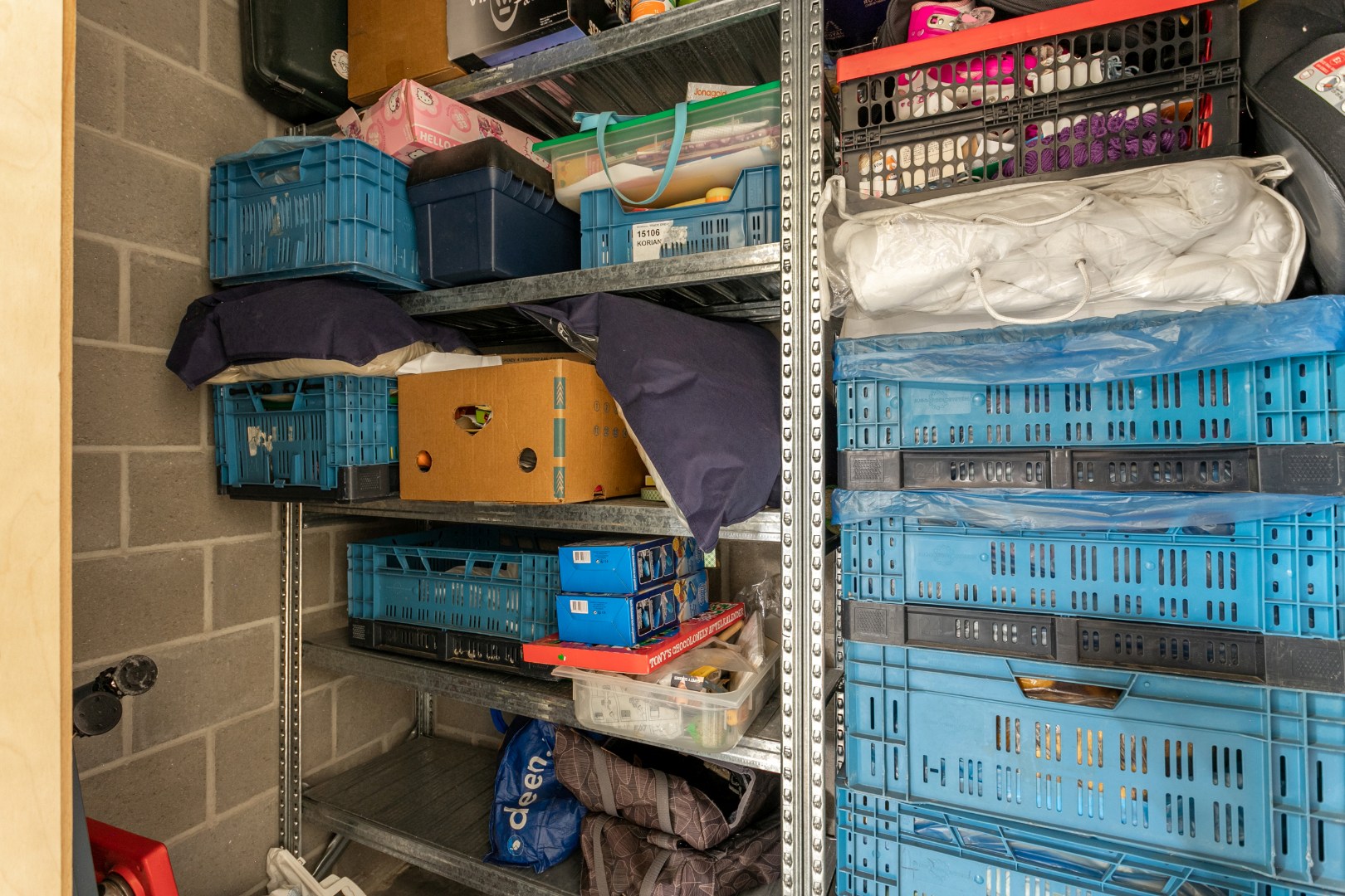 Instapklaar en energiezuinig gelijkvloers appartement met 2 SLPKS, tuin en terras 